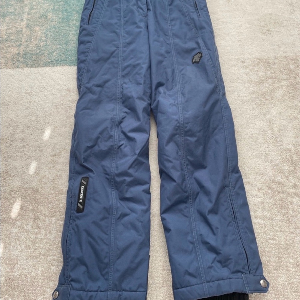 Descente Black and Blue snow pants